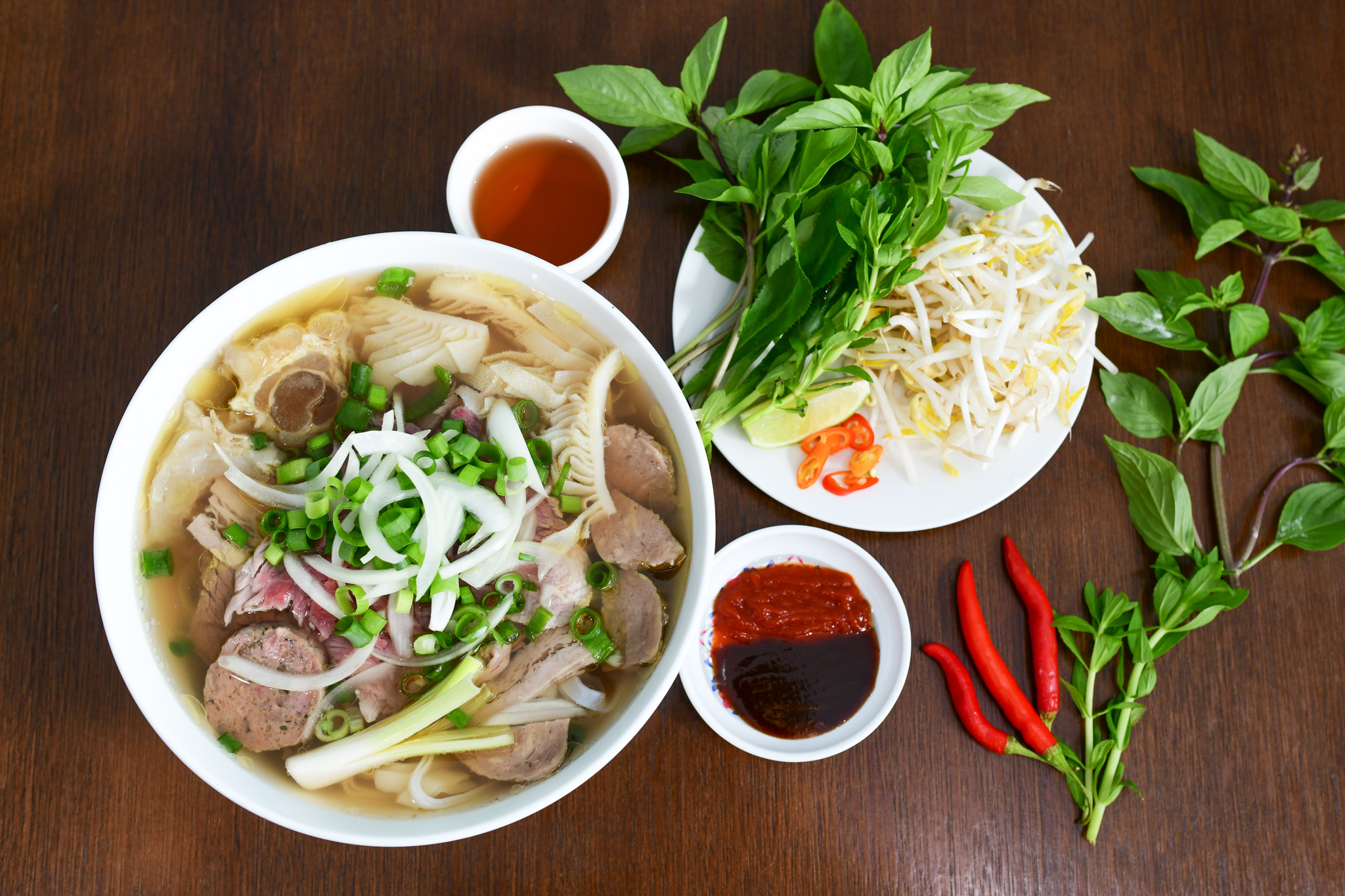 Khám Phá 15 Món Đặc Sản Ba Miền Nổi Tiếng Nhất Việt Nam