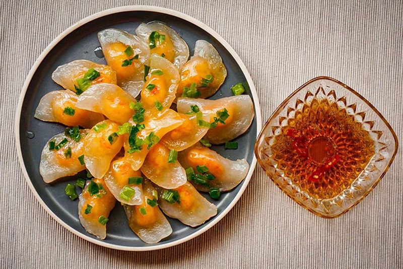Khám Phá Ẩm Thực Việt Nam Qua 10 Món Ngon Nổi Tiếng