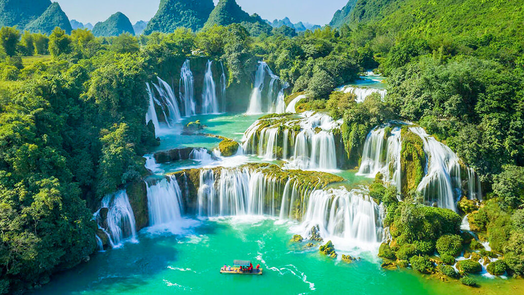 Top 10 khu dịch lịch đẹp nhất Việt Nam
